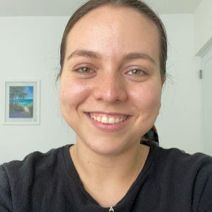 Meet your Posher, Alondra